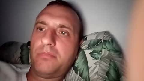 Nick online show from November 30, 9:33 pm