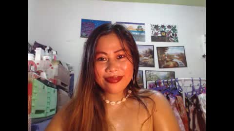 Snapshot of filipina_beauty69 chatting on October 25, 2:12 am filipina beauty. online show from October 25, 2:12 am