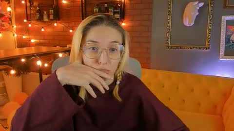 Snapshot of filipinaadams chatting on September 26, 11:02 pm cap and Lana online show from September 26, 11:02 pm