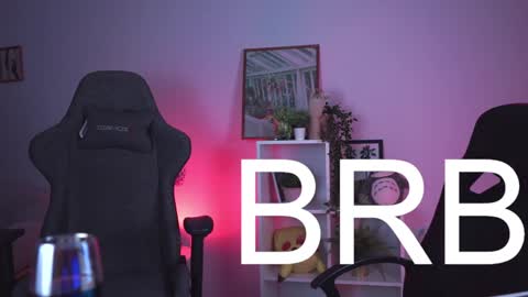 Snapshot of filipinaadams chatting on January 17, 11:17 am cap and Lana online show from January 17, 11:17 am