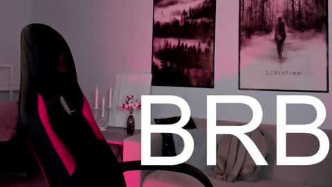 Snapshot of filipinaadams chatting on January 29, 11:20 am cap and Lana online show from January 29, 11:20 am