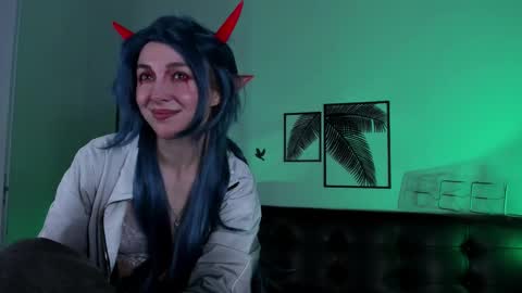 Snapshot of filipinaadams chatting on March 9, 9:02 am cap and Lana online show from March 9, 9:02 am