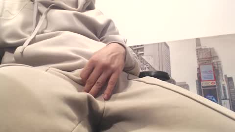 filouxx70 online show from October 27, 8:31 pm