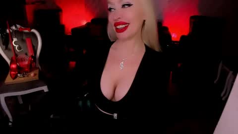 AlfaFemale online show from May 15, 2:24 pm