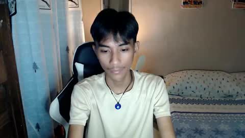 fineboii_rey18 online show from October 9, 4:01 pm