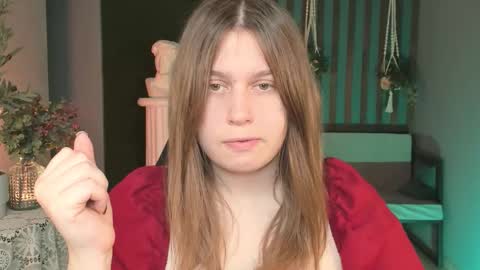 fiora online show from October 6, 6:42 am