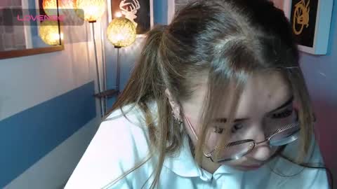 Snapshot of fiorellaa_delsd chatting on September 26, 6:16 pm Fiorellaa online show from September 26, 6:16 pm