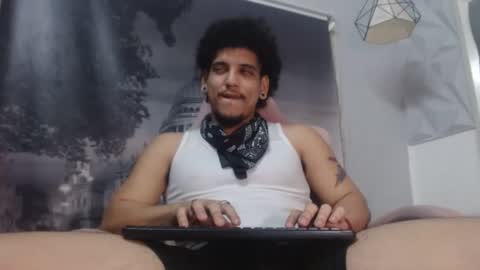 fire_boy69 online show from February 21, 9:51 pm