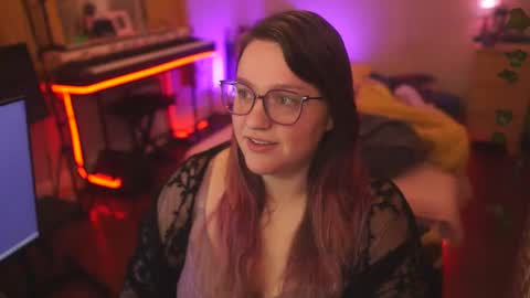 Lio Roxy online show from February 5, 5:55 am