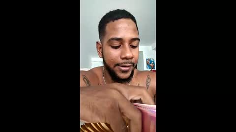 FRAIDER online show from March 6, 1:54 pm