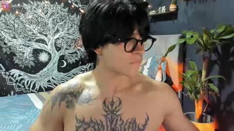 Snapshot of fit_prince_ chatting on February 25, 2:25 am David hotman online show from February 25, 2:25 am