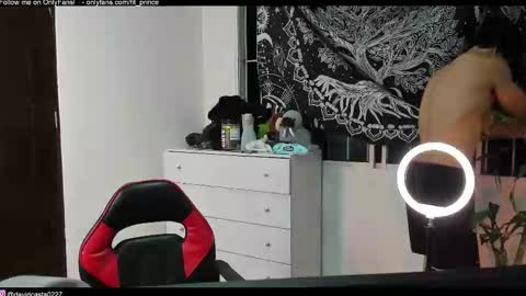 Snapshot of fit_prince_ chatting on October 9, 9:04 am David hotman online show from October 9, 9:04 am