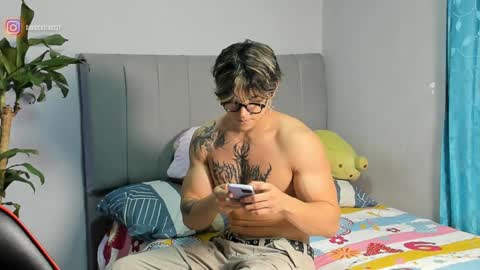 Snapshot of fit_prince_ chatting on January 8, 12:06 am David hotman online show from January 8, 12:06 am
