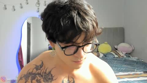 Snapshot of fit_prince_ chatting on December 11, 11:43 pm David hotman online show from December 11, 11:43 pm