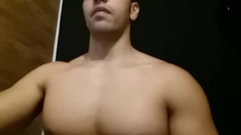 Snapshot of fitchestabs_69 chatting on February 2, 5:32 am fitchestabs_69 online show from February 2, 5:32 am