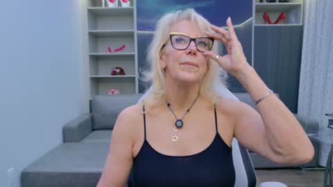 Bianca online show from February 9, 10:01 pm