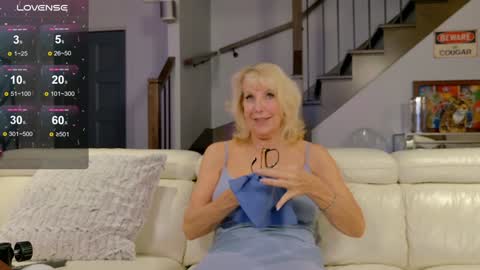 Bianca online show from November 14, 9:05 pm