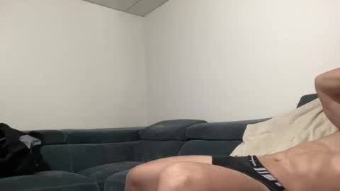 fitcurvyman4fun_69 online show from January 6, 3:10 am