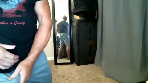 fitguy40 online show from March 13, 7:39 pm