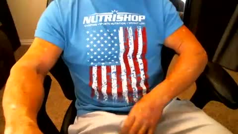 fitguy40 online show from March 11, 7:06 pm