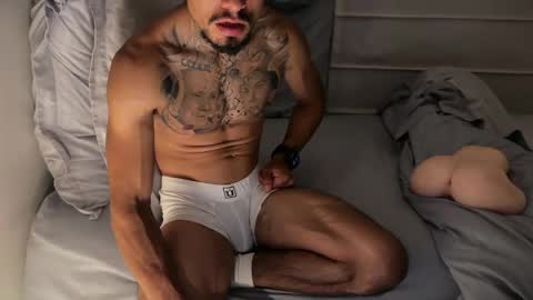 fitjacques online show from May 31, 3:05 am