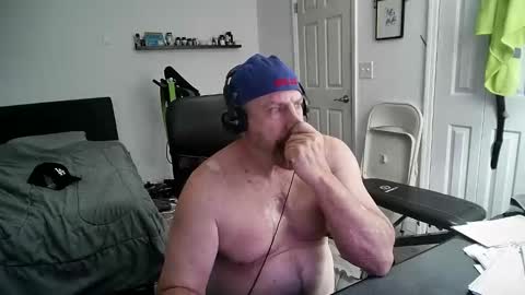 Snapshot of flaguy3233 chatting on January 11, 5:20 am Florida guy online show from January 11, 5:20 am