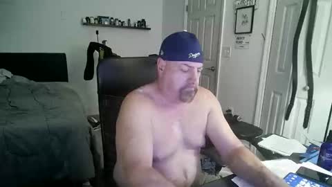 Snapshot of flaguy3233 chatting on October 6, 7:10 pm Florida guy online show from October 6, 7:10 pm