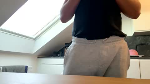 flashi1990 online show from November 2, 3:34 pm