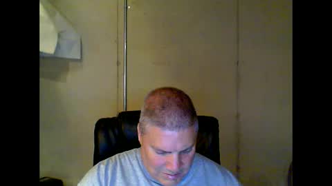 Snapshot of fletch32 chatting on September 30, 11:59 pm jd online show from September 30, 11:59 pm