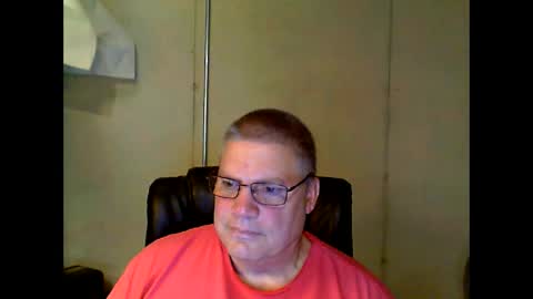 Snapshot of fletch32 chatting on October 11, 2:27 am jd online show from October 11, 2:27 am