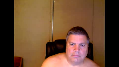 Snapshot of fletch32 chatting on January 18, 6:21 pm jd online show from January 18, 6:21 pm