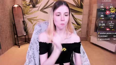 FlexiMona online show from April 19, 6:10 pm