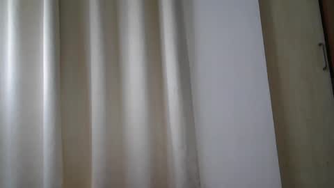 flirtsxxx online show from February 22, 7:34 am