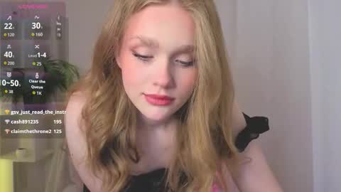 Snapshot of flirtypixy chatting on September 30, 11:37 pm Polly online show from September 30, 11:37 pm