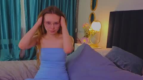 hey there guys im Flora no not the one from WInx. But I love magical stuff and especially I love nature. I dont know I thin online show from June 17, 10:31 am