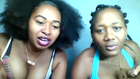 Snapshot of florencia011 chatting on February 19, 9:17 am florencia011 online show from February 19, 9:17 am