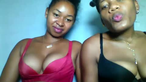 Snapshot of florencia011 chatting on February 28, 12:21 am florencia011 online show from February 28, 12:21 am