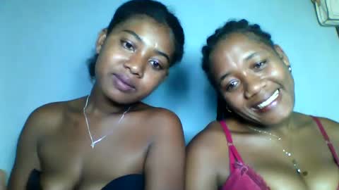 Snapshot of florencia011 chatting on March 7, 8:00 pm florencia011 online show from March 7, 8:00 pm