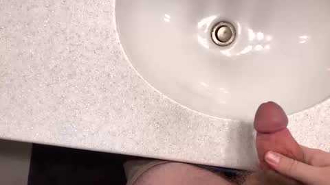 Snapshot of flowaley chatting on January 11, 7:17 am flowaley online show from January 11, 7:17 am