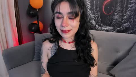 Snapshot of flower_smith_ chatting on October 10, 12:00 pm Its a pleasure to meet you. Im Flower. Help me reach 1k. Follow me. online show from October 10, 12:00 pm