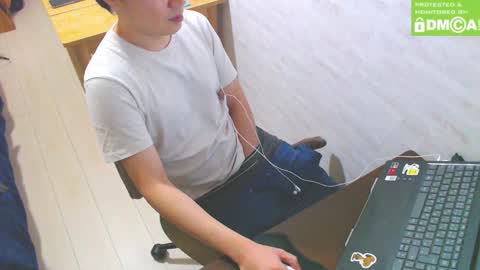 flowerbox online show from March 8, 12:09 pm