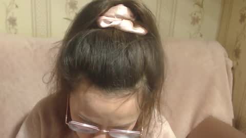 say meow and send tip  online show from March 7, 6:41 pm