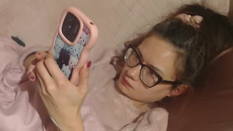 say meow and send tip  online show from November 20, 9:45 pm