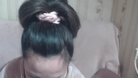 say meow and send tip  online show from March 5, 11:52 am