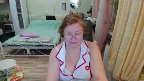 Flowerlower online show from February 14, 6:21 pm