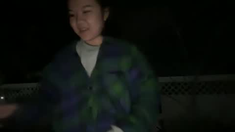 flowerlvr online show from January 15, 1:45 am