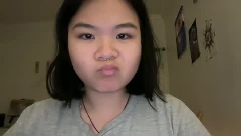 flowerlvr online show from January 17, 6:26 am