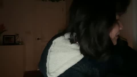 flowerlvr online show from February 2, 4:05 am