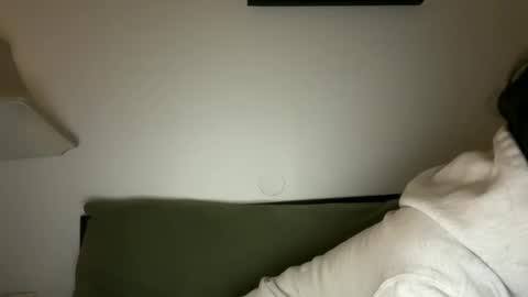 flowerlvr online show from February 9, 1:44 am