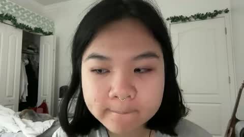 flowerlvr online show from January 17, 2:29 am